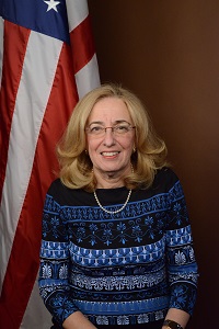 Official portrait of Lauren H. Carson